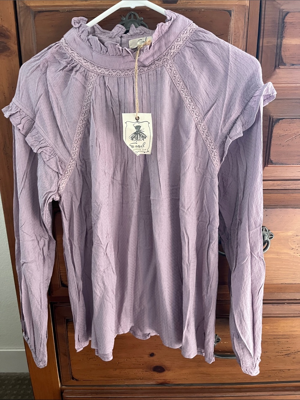 easel Lavender Ruffle & Lace Long-Sleeve Blouse Size Small NWT